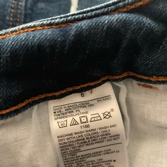 Old Navy skinny jeans - Picture 3 of 3